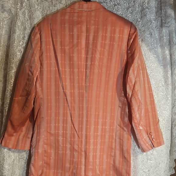 Men's Coral Blazer - Picture 2 of 2